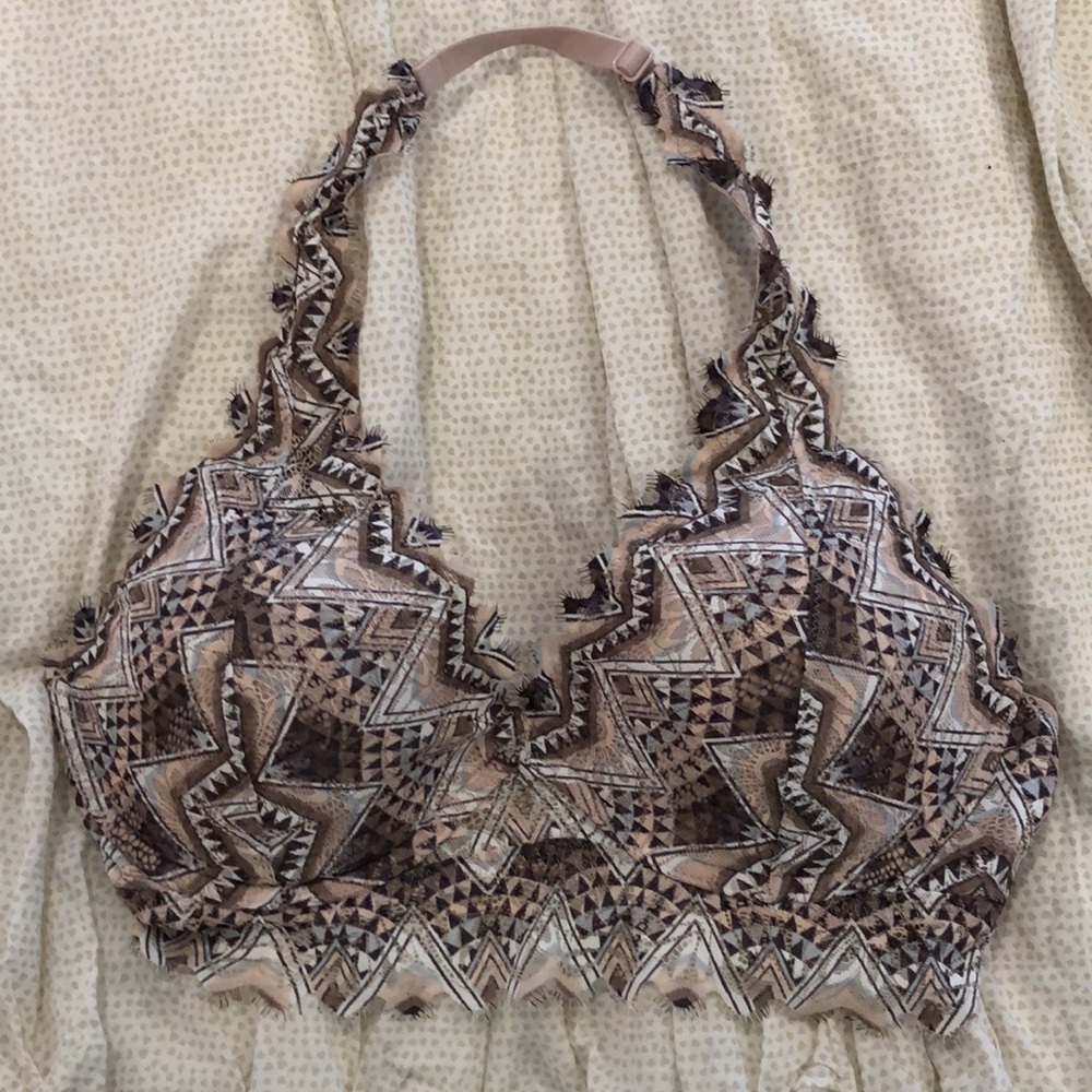Victoria’s Secret Pink Lace Bralette